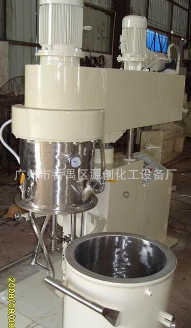 乳化真空攪拌機(jī)哪來(lái)的‘倍增效果’？